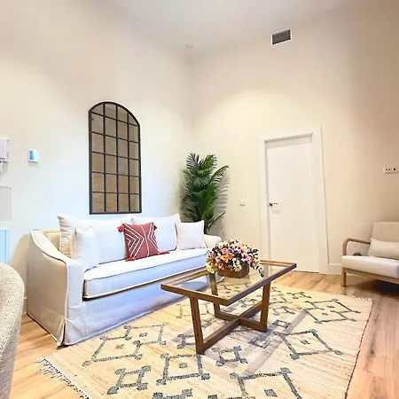 Genteel Rodrigo Caro Apartment Seville