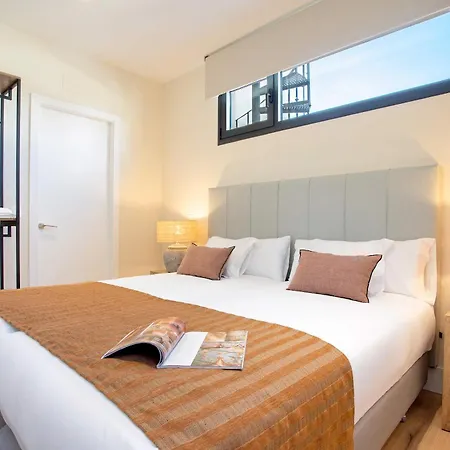 Apartment Genteel Rodrigo Caro Seville