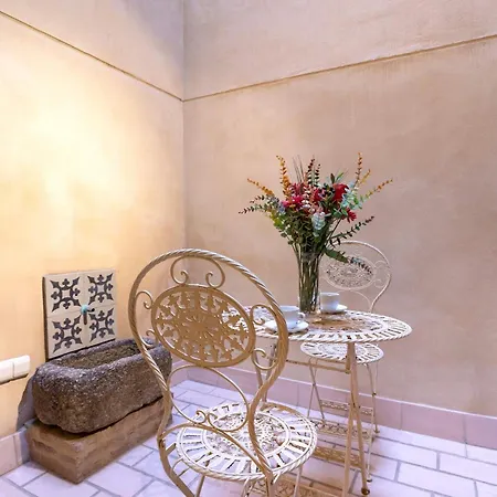 Apartment Genteel Rodrigo Caro Seville